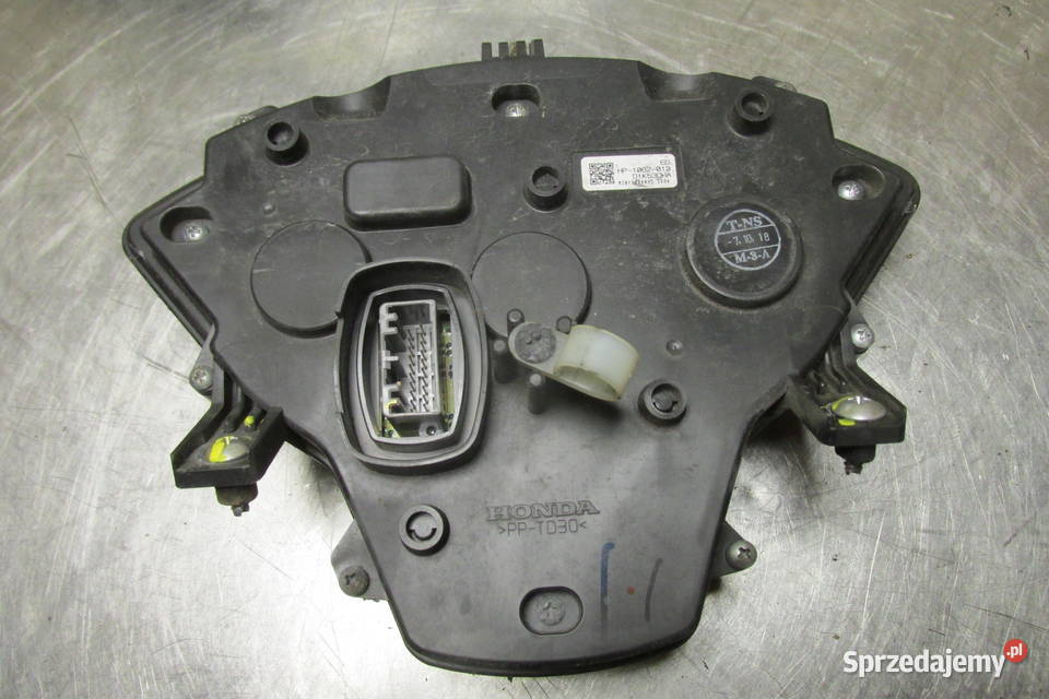 Licznik Honda SH 300 18r części Sandomierz sprzedam