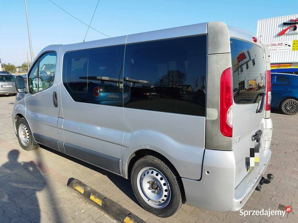 Nissan Primastar 20 Bus 9 osobowy 2006r 265km