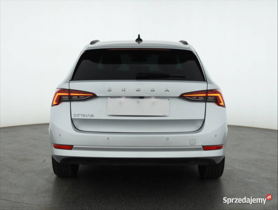 Skoda Octavia 15 TSI radio mazowieckie Piaseczno
