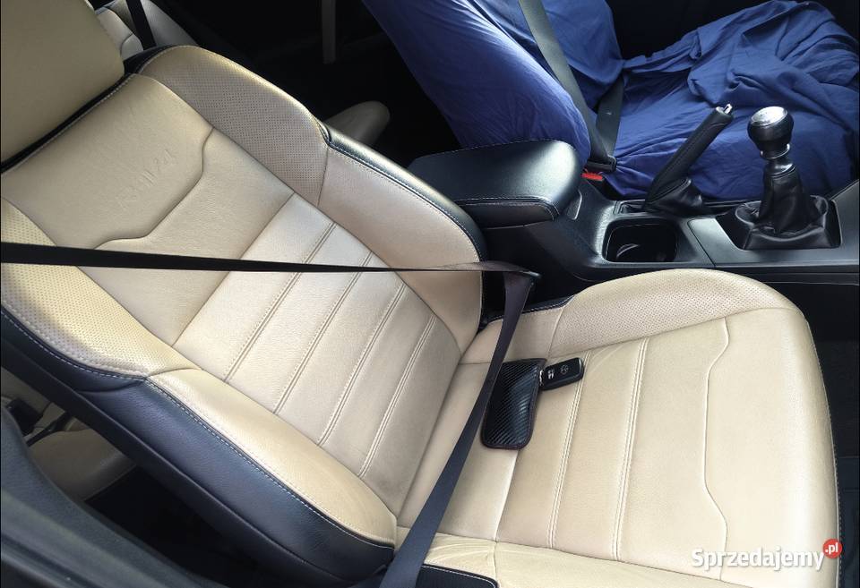 Sprzedam prywatną toyote rav 4 Bodzentyn