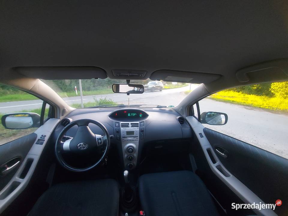 Toyota Yaris 13 benzyna Klimatyzacja
