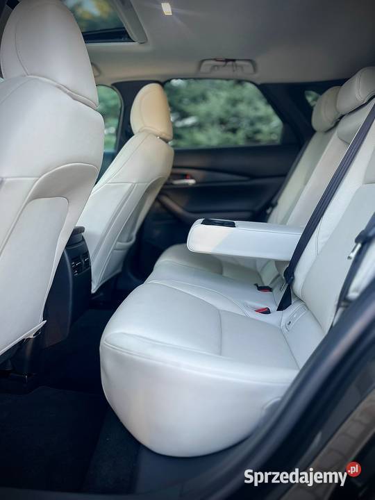 Mazda CX30 25 Turbo PREMIUM PLUS 4x4 bogate sprzedam