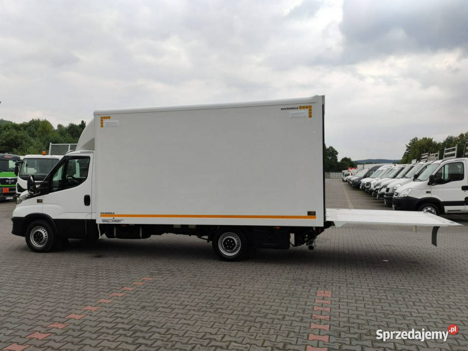 Iveco Daily 35S16S V HiMatic Tył na Poduszkach 199000km Widełki sprzedam