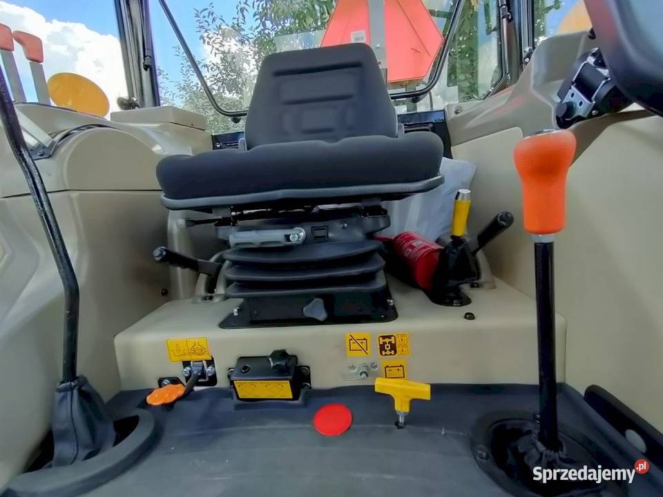 NOWY Farmtrac 555DTc V 48 EuroV GWARANCJA Łęczyca