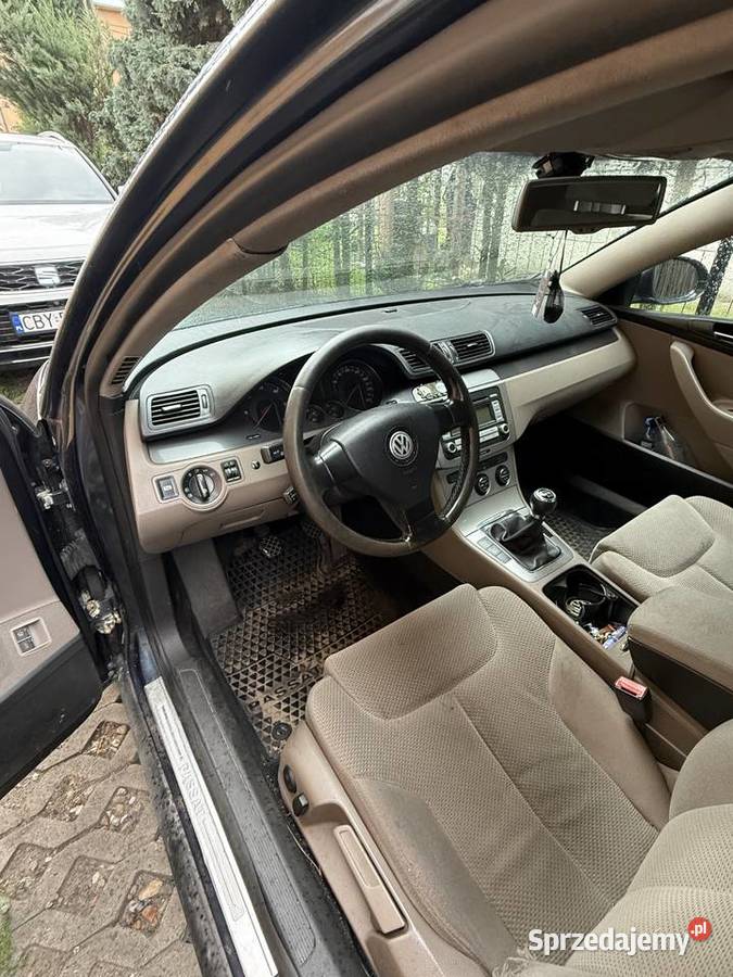 Volkswagen Passat B6 Kombi 20 TDI Passat Nowa Wieś Wielka sprzedam