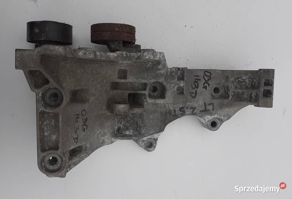 Łapa Wspornik Mocowanie 03G903143D Audi a4 a6 Mikołów