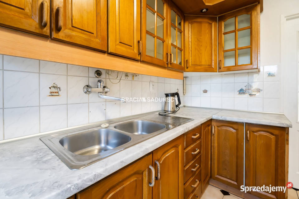 Lokal 64m2 Kraków al Pokoju 64m2