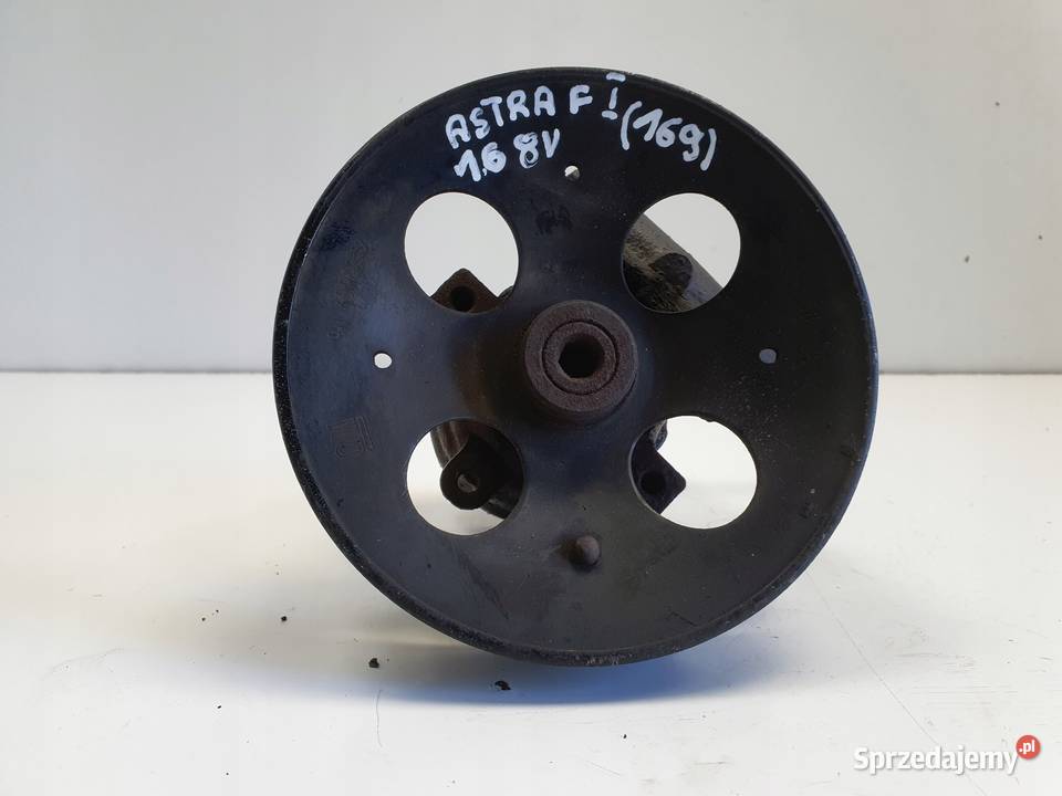 Opel Astra F 16 8V POMPA WSPOMAGANIA 90468384 osobowe lubelskie Rudka