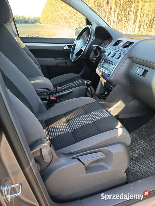 Volkswagen Touran 16 7 osobowy 2008