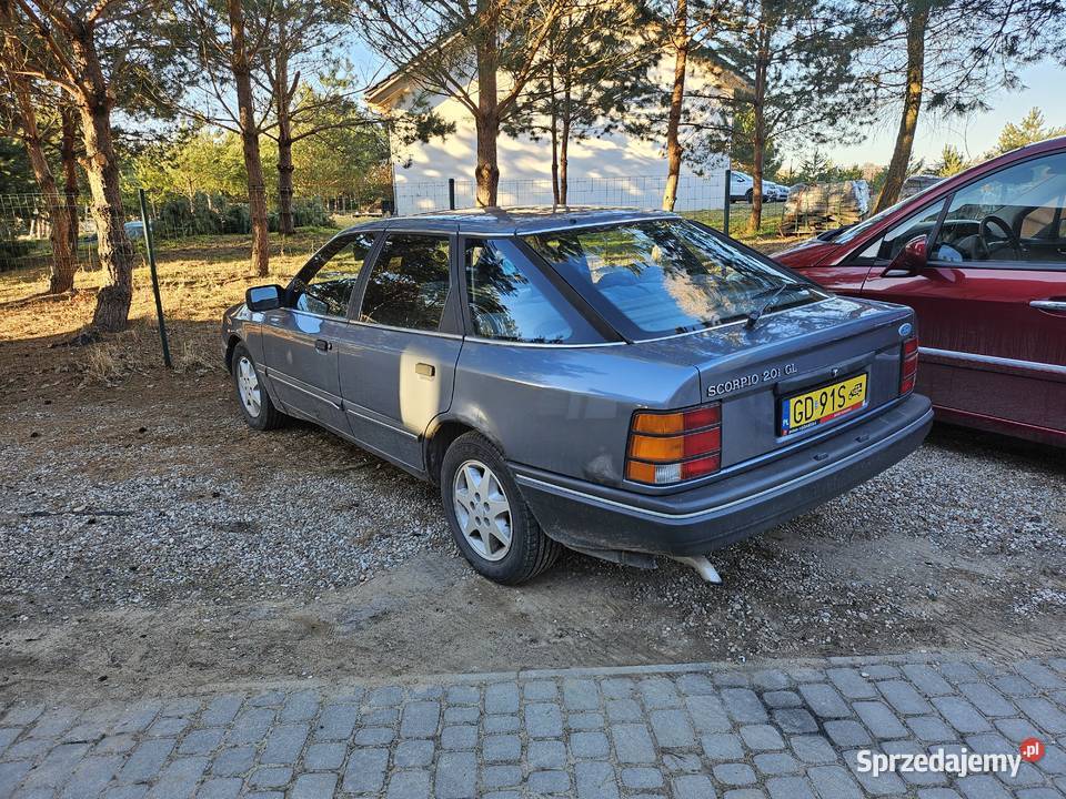 Ford Scorpio 1987 welurowa tapicerka