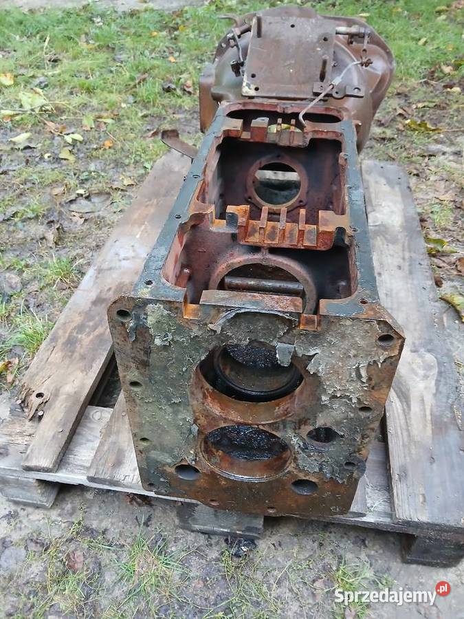 Obudowa skrzyni biegów ursus c360c4011 lubelskie Wola Uhruska