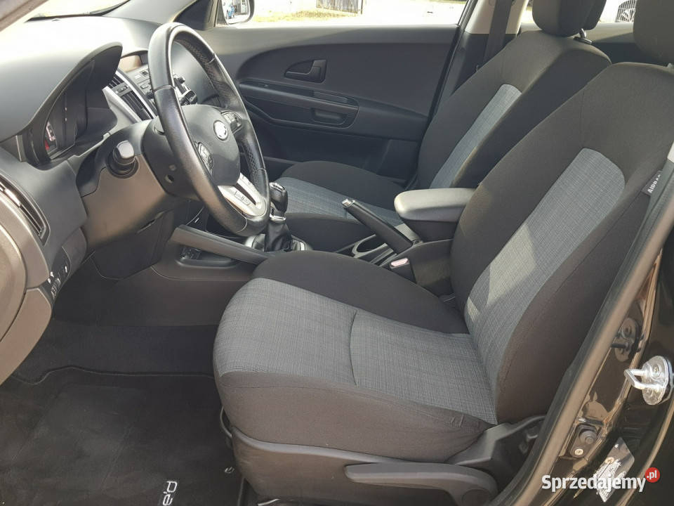 Kia Ceed 14 Benzyna Klimatronik Nawigacja Kamera kamera cofania Włocławek