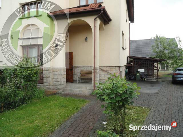 sprzedaży domu wolnostojącego Chełmiec 360m2 małopolskie
