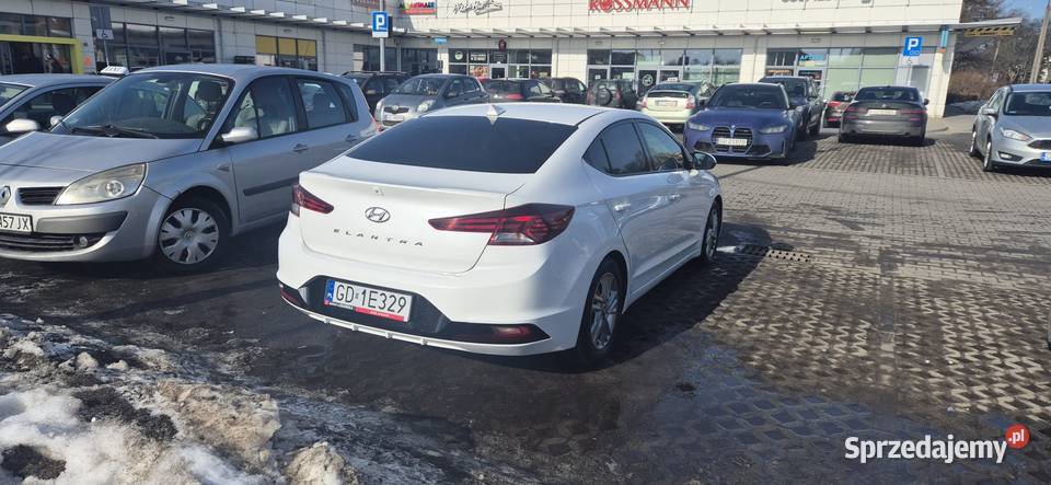 Hyundai Elantra 2019