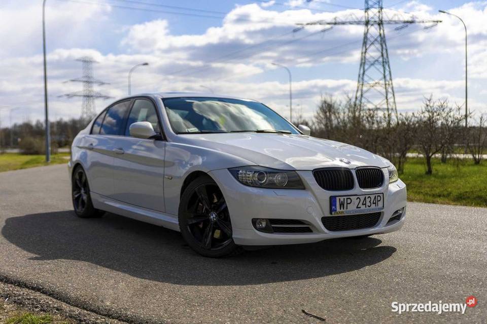 BMW 3 E90 335i 306 20092010 światła przeciwmgielne Płock