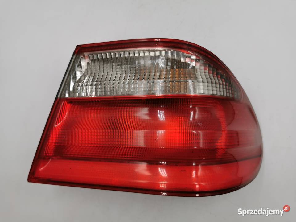 Lampa Prawy Tył Tylna Prawa Mercedes E Klasa lampy tylne Wyszków
