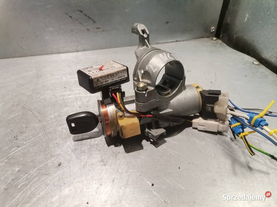 STACYJKA WKŁADKI KLUCZYK MITSUBISHI LANCER 7 sprzedam
