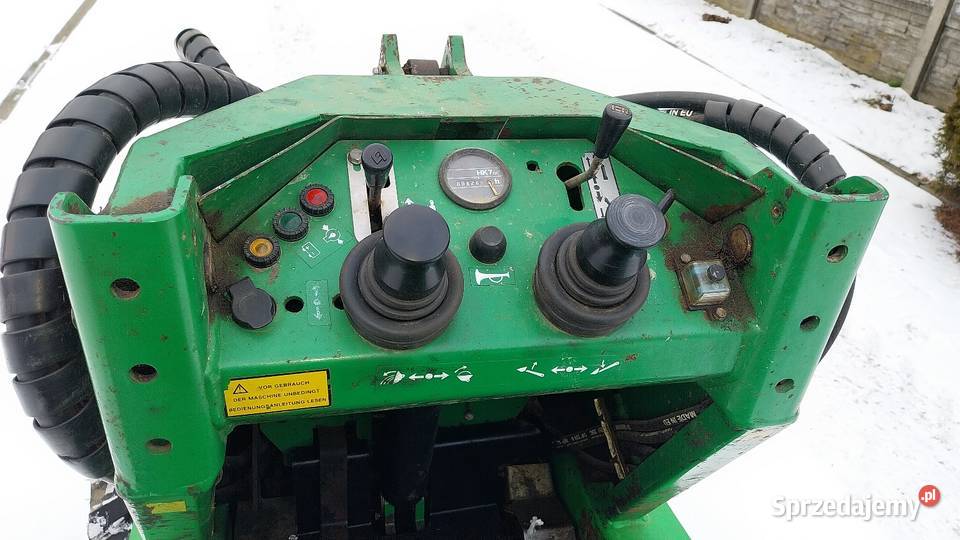 AVANT miniładowarka Przymiłowice