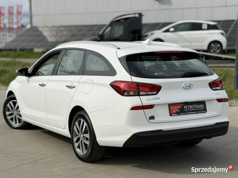 Hyundai i30 16 CRDI 116 LED Nawigacja Kamera Hyundai Mrągowo sprzedam