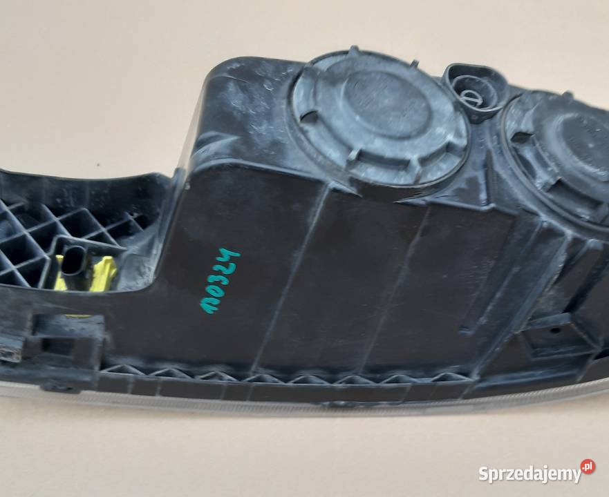 VOLVO FH4 FM HALOGEN PRAWY LAMPA PRZECIWMGIELNA Lampy przeciwmgielne lubuskie Bieleń