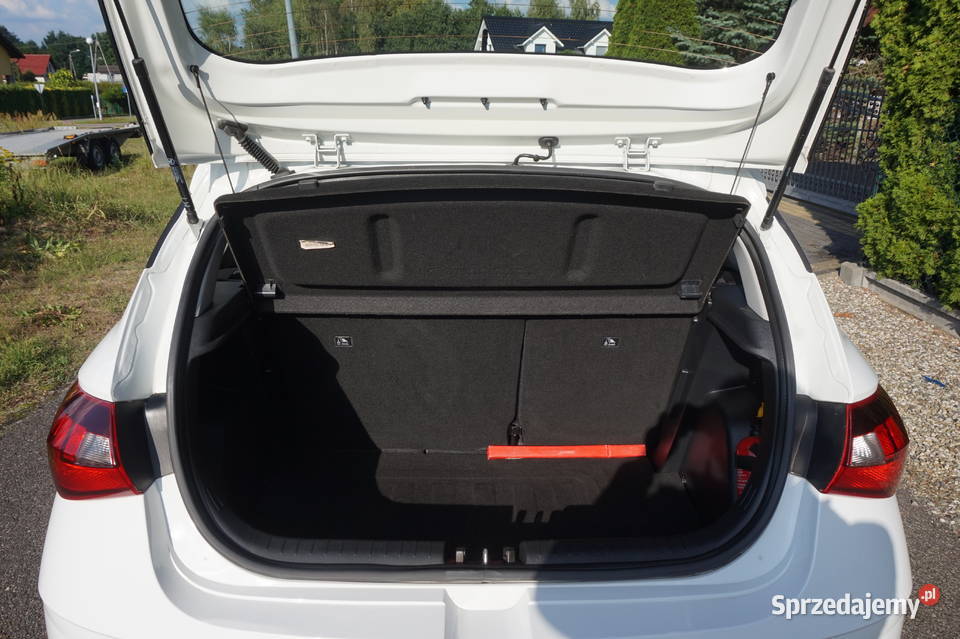 Hyundai i20 12 Classic Plus 84KM Motoryzacja Nędza