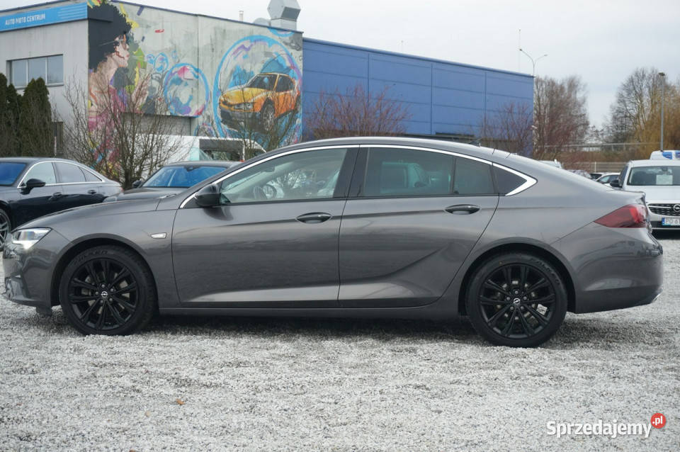 Opel Insignia 20 CDTI 174 Business Elegance lakier metallic