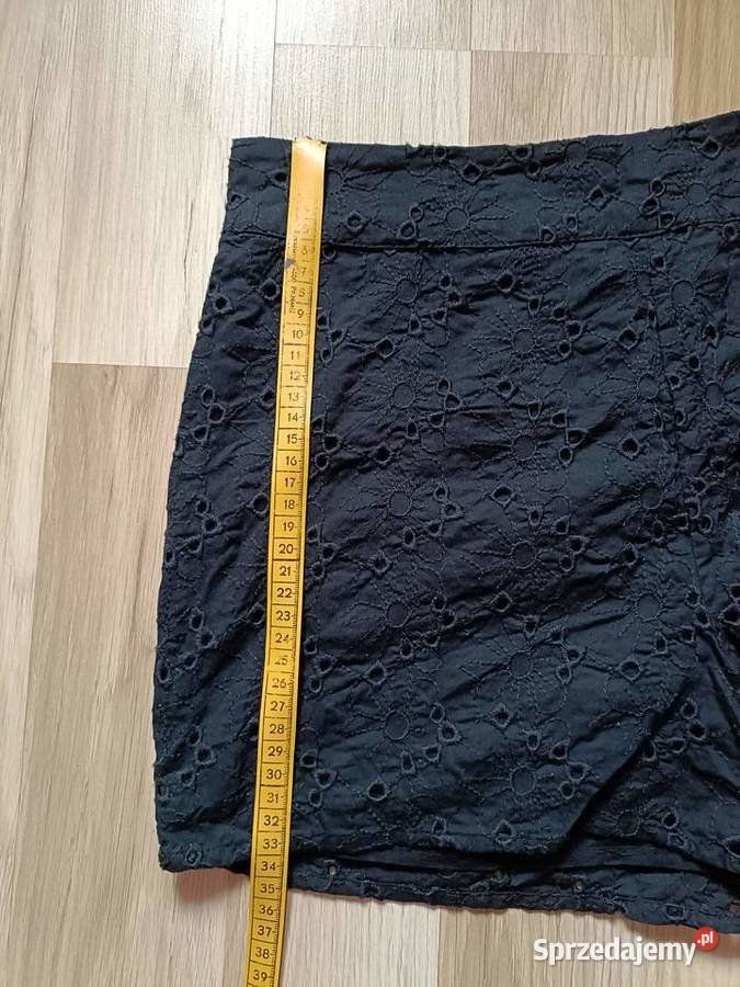 Czarne bawełniane spodenki łódzkie Łódź sprzedam