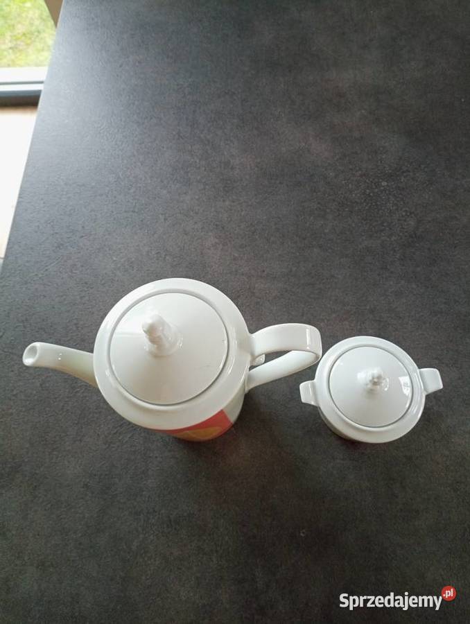 Zestaw dzbanek i cukiernica porcelana Ćmielów Ostrowiec Świętokrzyski