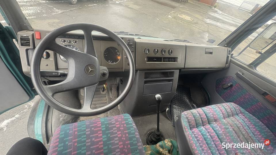 Sprzedam MercedesBenz 814D 1996 Winda Dautel 79