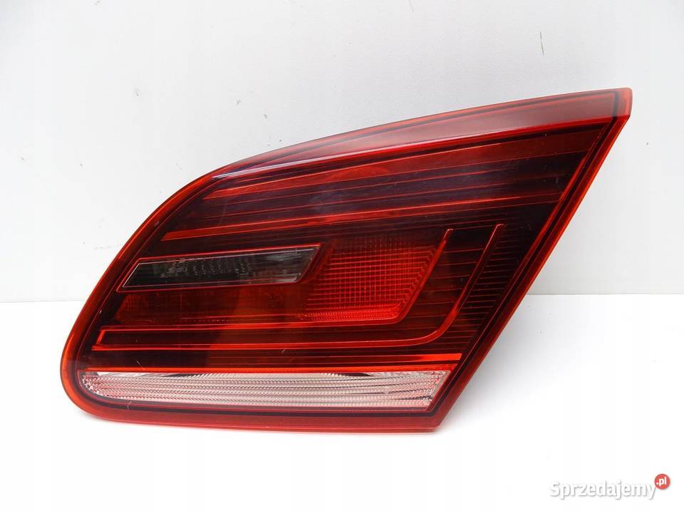 LAMPA PRAWY TYŁ PRAWA TYLNA W KLAPĘ 3C8945308Q