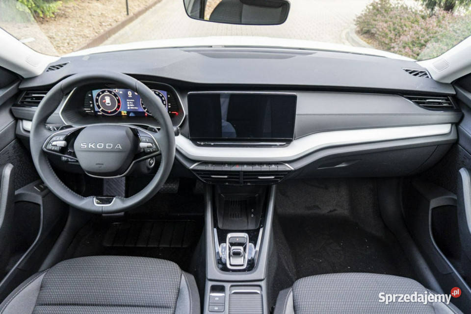 koda Octavia Combi Drive Essence 20 TDI 150 DSG sprzedam