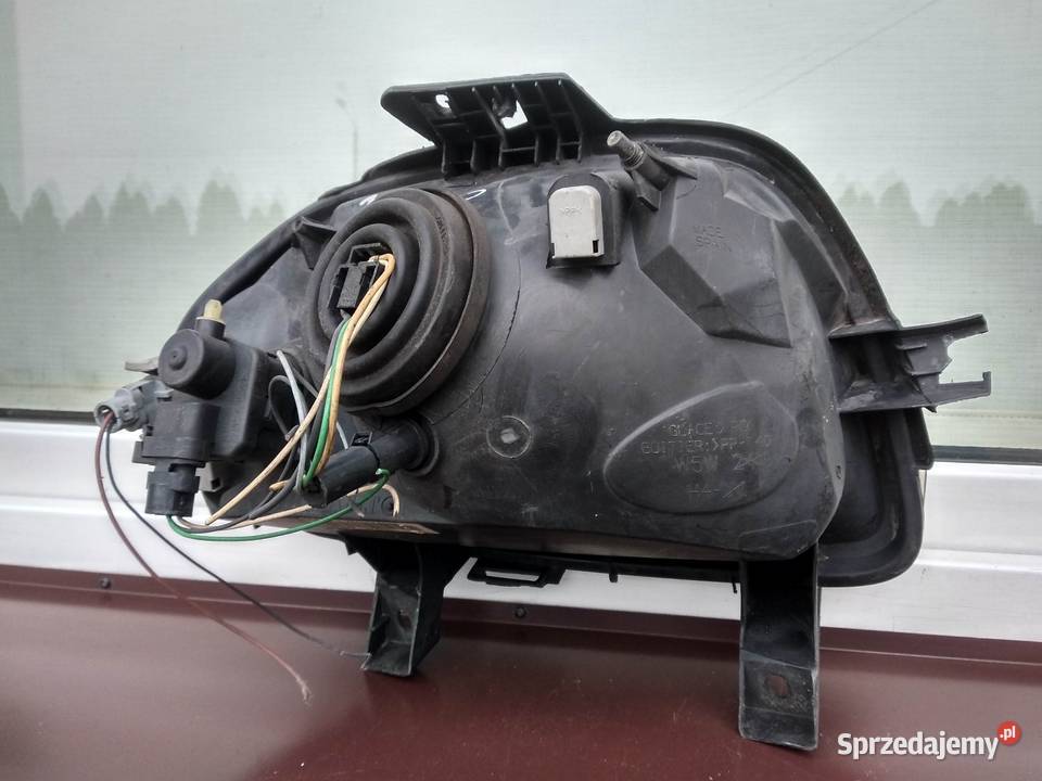 Renault Clio 2 II Thalia lampa przednia lewa Sieradz