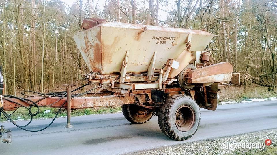 Rozsiewacz wapna nawozu Fortschritt d 0 35 nie