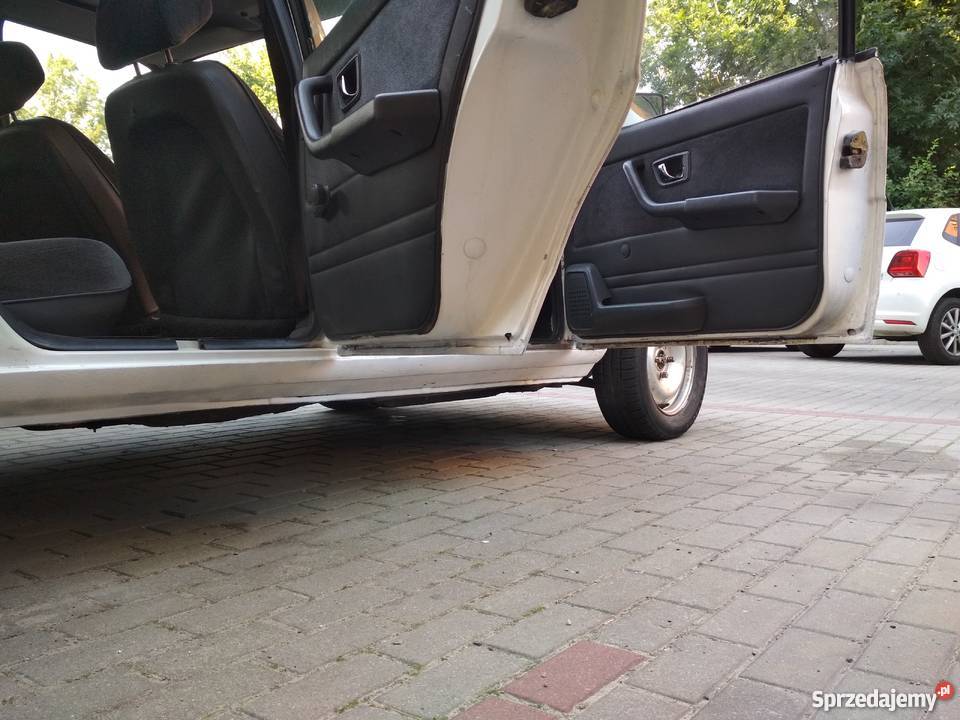 Peugeot 305 GTX 85r 19 benzyna gaz sprzedam