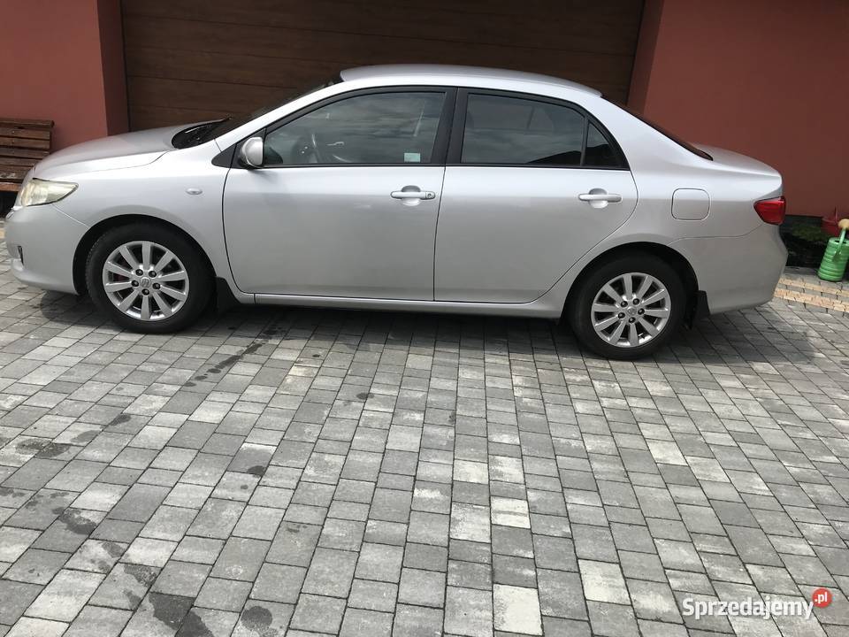 Toyota Corolla 16 benzyna 1598cm3 Wolbrom