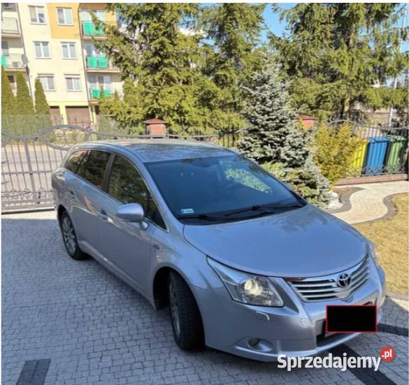 Toyota Avensis 22 D4D 177 Salon Sol Plus Navi diesel Golub-Dobrzyń