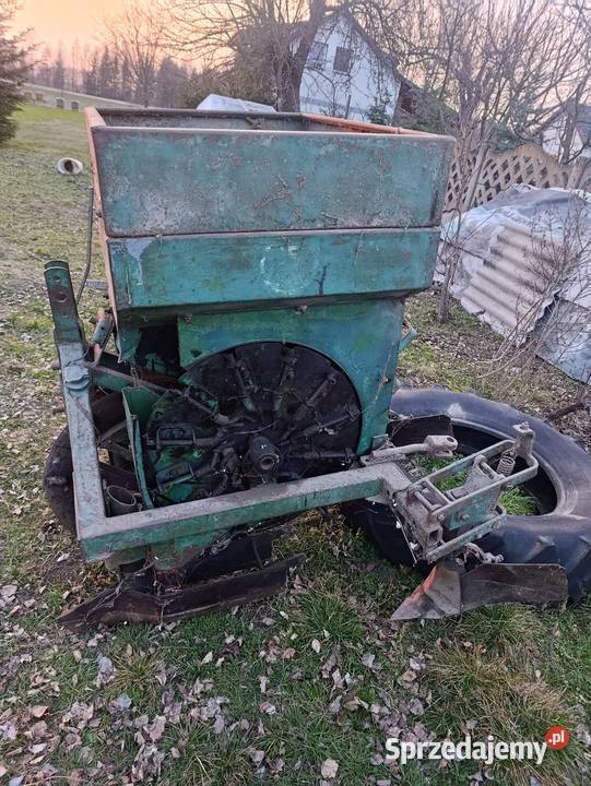 Sadzarka do ziemniaków Siewniki i sadzarki Zaleszczyny sprzedam