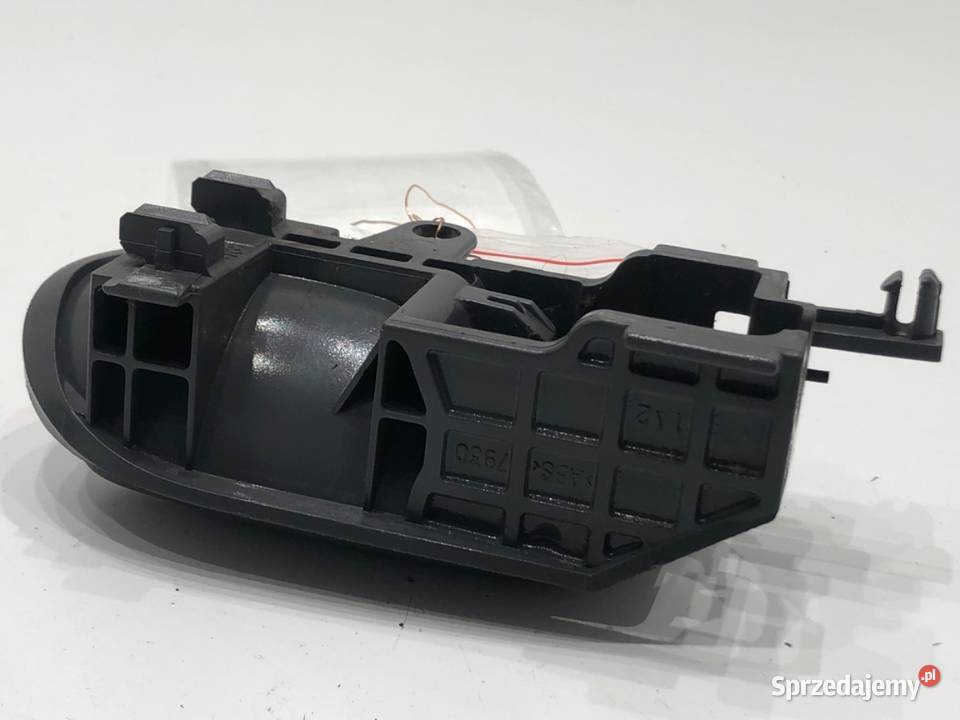 KLAMKA WEWNĘTRZNA LEWY PRZÓD TOYOTA AYGO I