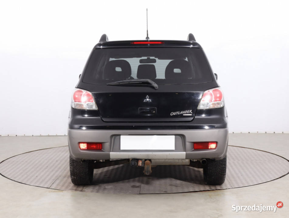Mitsubishi Outlander 20