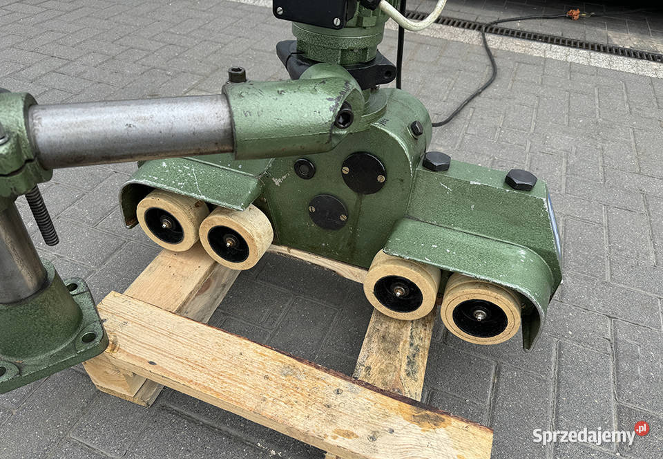 Posuw mechaniczny 4rolkowy Sierakowska Huta