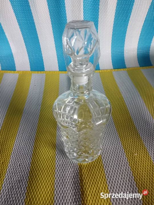 Karafkę sprzedam Borówno