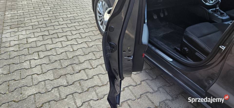 Ford focus 20 diesel ecoblue titanium czujnik parkowania małopolskie