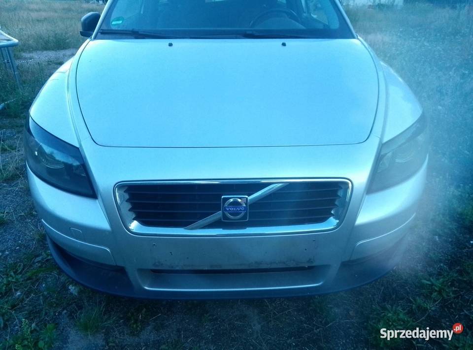 Volvo C30 2009 16003 Zderzak przedni kompletny Barłogi