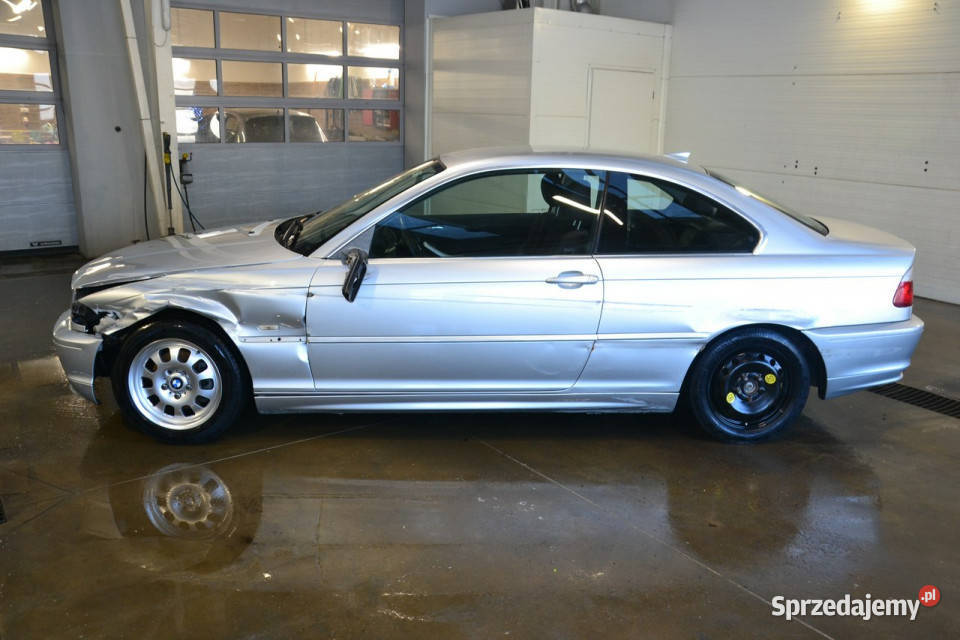 BMW 323 25 benzyna 170 manual skóra climatronic Kęty
