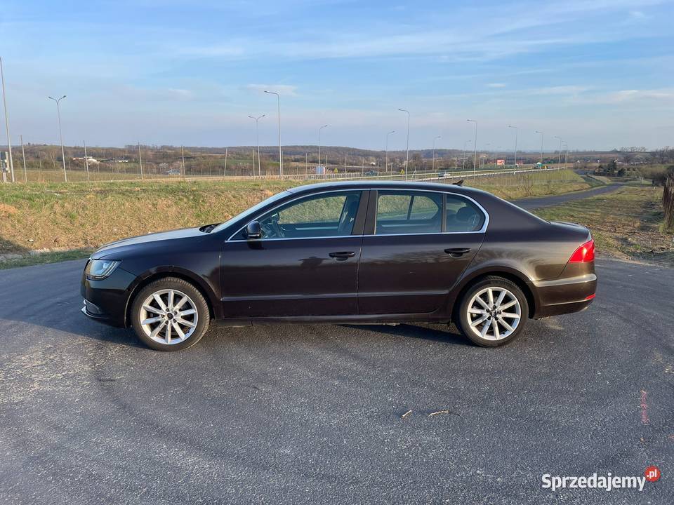 Skoda Superb 2014r 317300km Trzebnica sprzedam