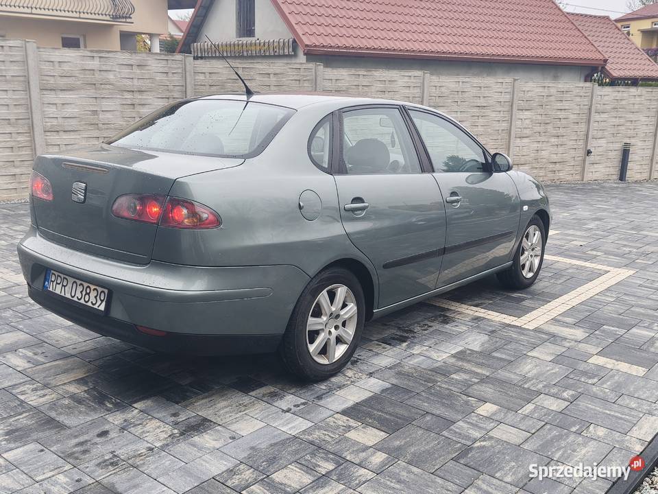 Seat Cordoba 19 TDi manualna Cordoba Ubieszyn