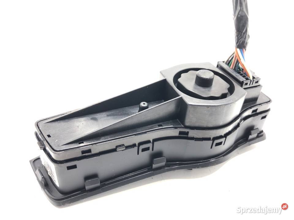 WŁĄCZNIK ŚWIATEŁ HYUNDAI i40 933003Z050 PRZYCISK