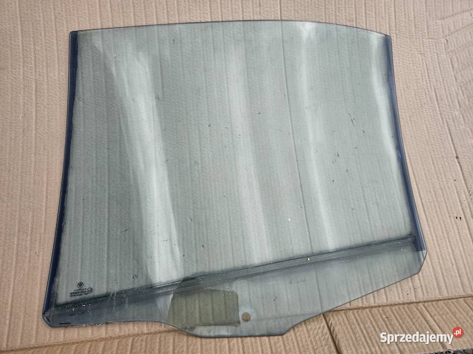 BMW E39 SZYBA BOCZNA PRAWY TYŁ SEDAN osobowe Tarnów