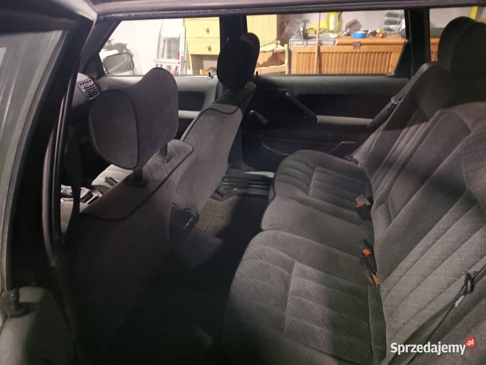 Passat B3 w całości na części 373382km