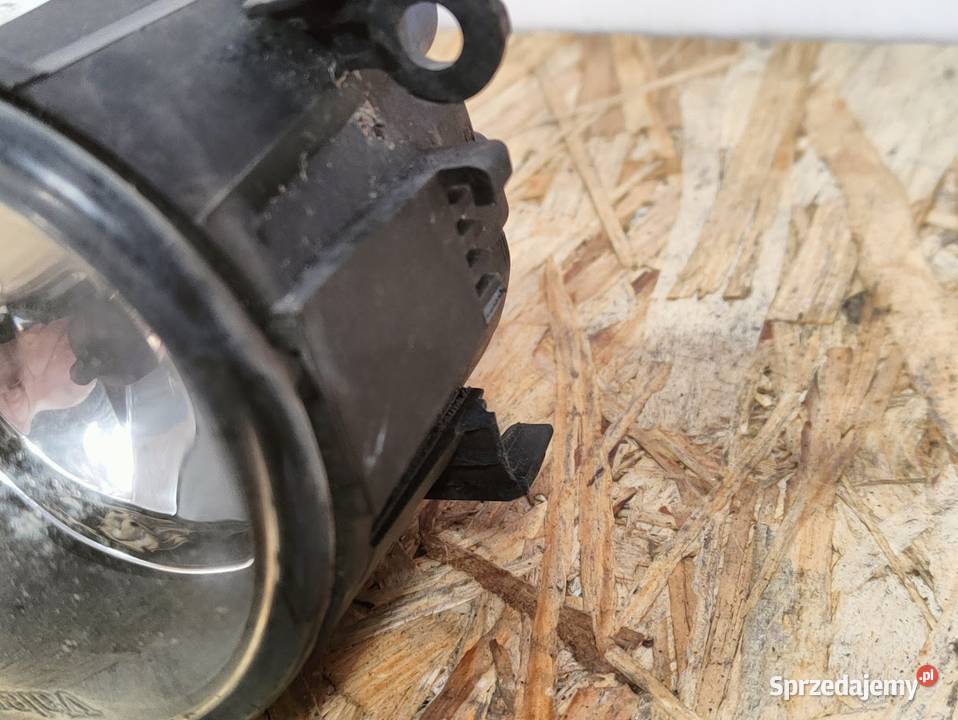 Halogen Lewy Prawy Renault Megane III 89202503 Lampy przeciwmgielne sprzedam